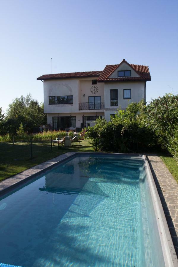 Ravi Residence Dascalu Bagian luar foto